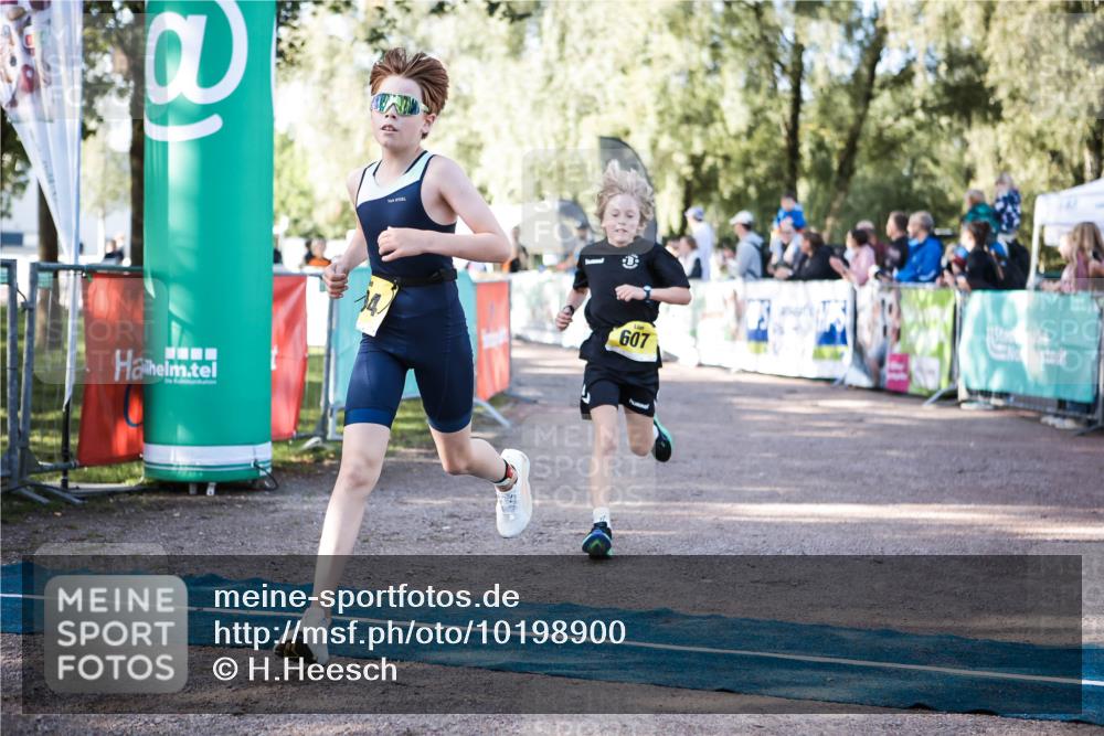 06.09.2026 - 20. Norderstedt Triathlon H.Heesch http://msf.ph/oto/10198900 06.09.2026 09:46:49 Ziel 607, 661, 676, 685, 693, 694 meine-sportfotos.de