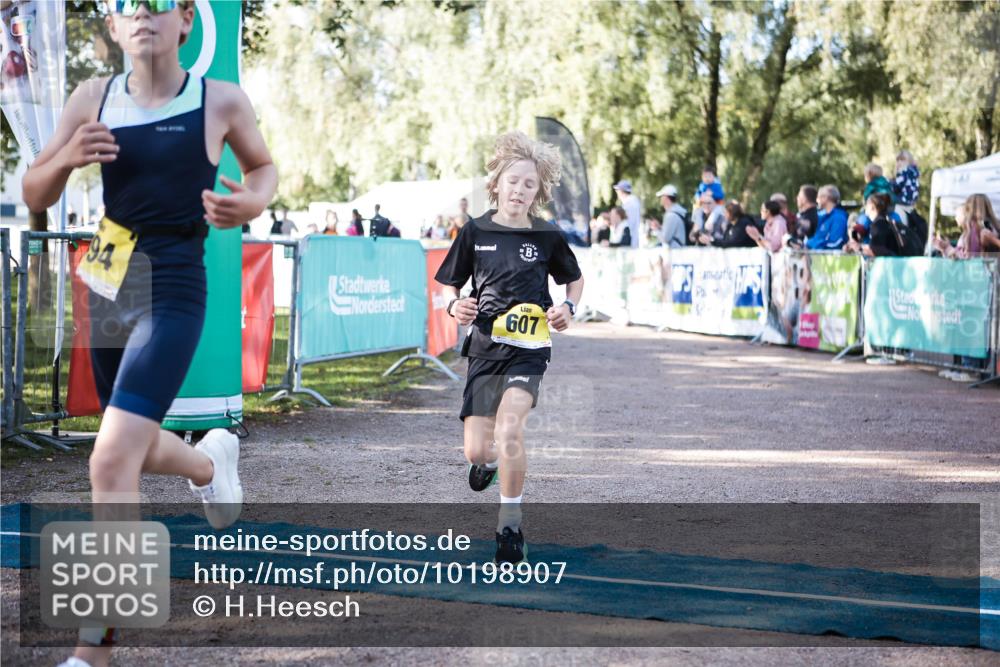 06.09.2026 - 20. Norderstedt Triathlon H.Heesch http://msf.ph/oto/10198907 06.09.2026 09:46:49 Ziel 607, 661, 676, 685, 693, 694 meine-sportfotos.de