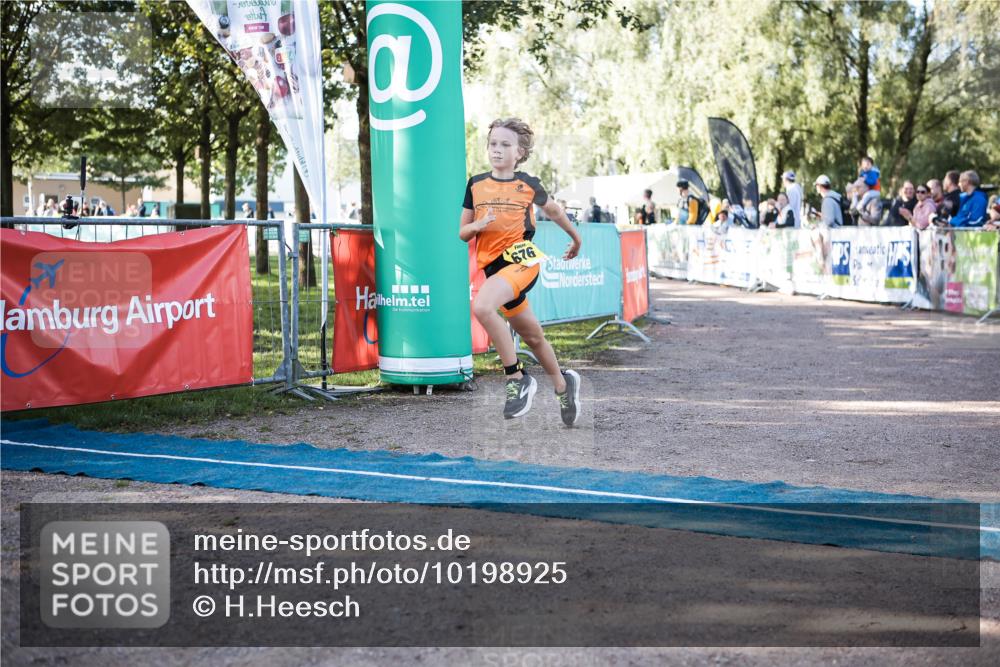 06.09.2026 - 20. Norderstedt Triathlon H.Heesch http://msf.ph/oto/10198925 06.09.2026 09:46:53 Ziel 607, 658, 661, 676, 694 meine-sportfotos.de