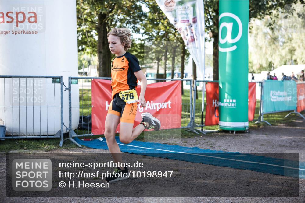 06.09.2026 - 20. Norderstedt Triathlon H.Heesch http://msf.ph/oto/10198947 06.09.2026 09:46:53 Ziel 607, 658, 661, 676, 694 meine-sportfotos.de