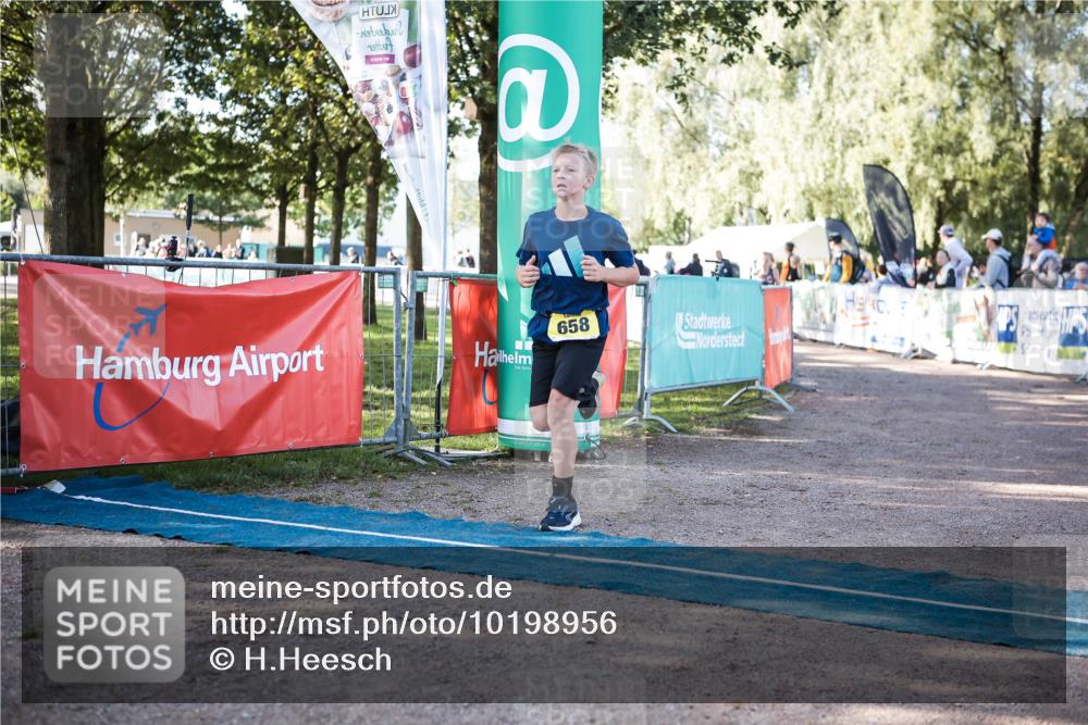 06.09.2026 - 20. Norderstedt Triathlon H.Heesch http://msf.ph/oto/10198956 06.09.2026 09:46:57 Ziel 643, 658, 676 meine-sportfotos.de