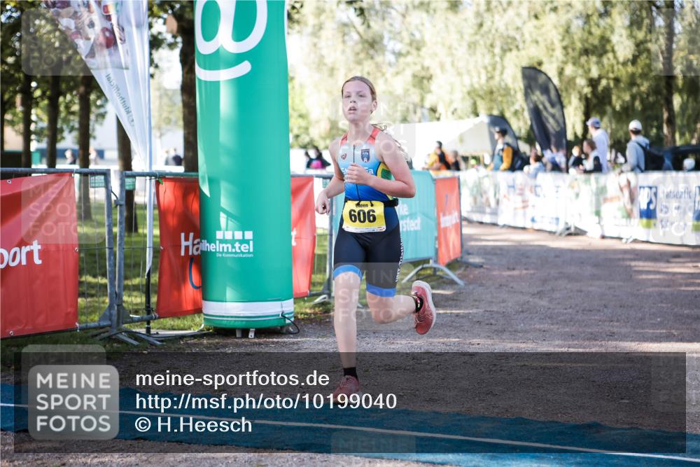 06.09.2026 - 20. Norderstedt Triathlon H.Heesch http://msf.ph/oto/10199040 06.09.2026 09:47:10 Ziel 606, 627 meine-sportfotos.de