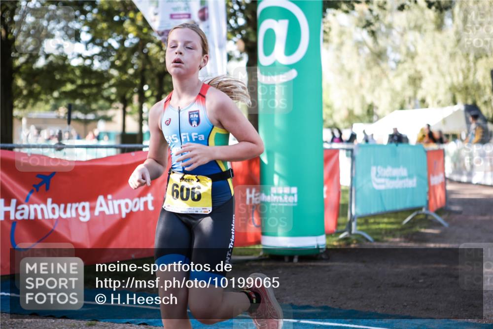 06.09.2026 - 20. Norderstedt Triathlon H.Heesch http://msf.ph/oto/10199065 06.09.2026 09:47:10 Ziel 606, 627 meine-sportfotos.de