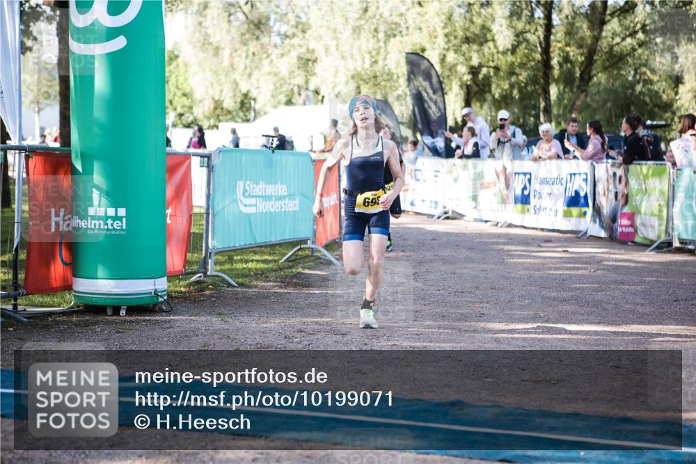 06.09.2026 - 20. Norderstedt Triathlon H.Heesch http://msf.ph/oto/10199071 06.09.2026 09:47:32 Ziel 629, 698 meine-sportfotos.de