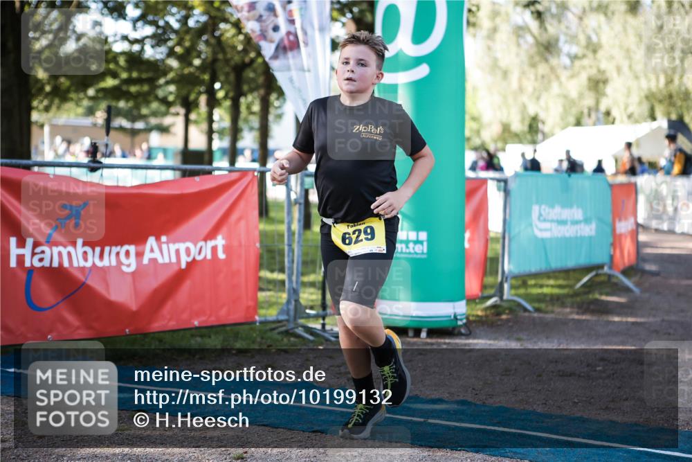 06.09.2026 - 20. Norderstedt Triathlon H.Heesch http://msf.ph/oto/10199132 06.09.2026 09:47:35 Ziel 629, 698 meine-sportfotos.de
