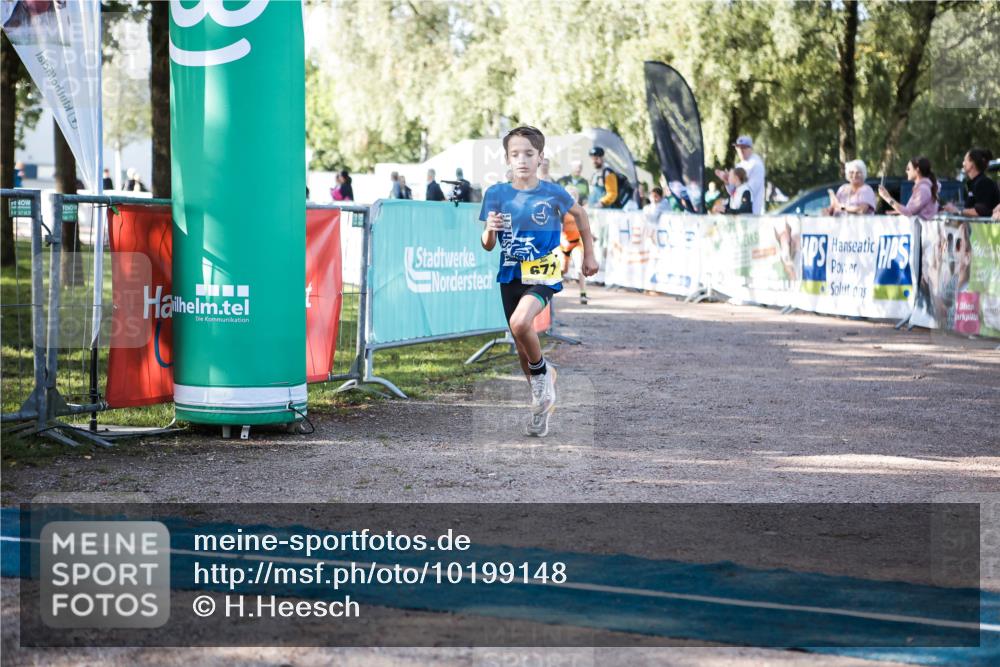 06.09.2026 - 20. Norderstedt Triathlon H.Heesch http://msf.ph/oto/10199148 06.09.2026 09:47:41 Ziel 629, 671, 675 meine-sportfotos.de