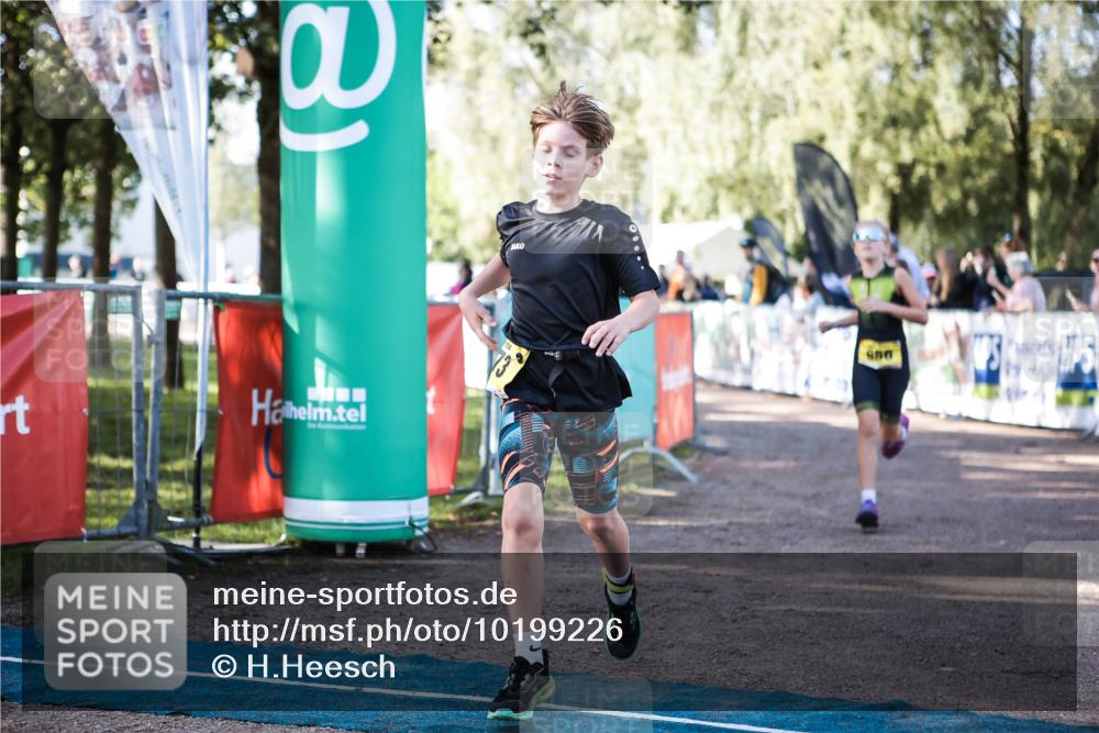 06.09.2026 - 20. Norderstedt Triathlon H.Heesch http://msf.ph/oto/10199226 06.09.2026 09:48:02 Ziel 633, 656, 673 meine-sportfotos.de