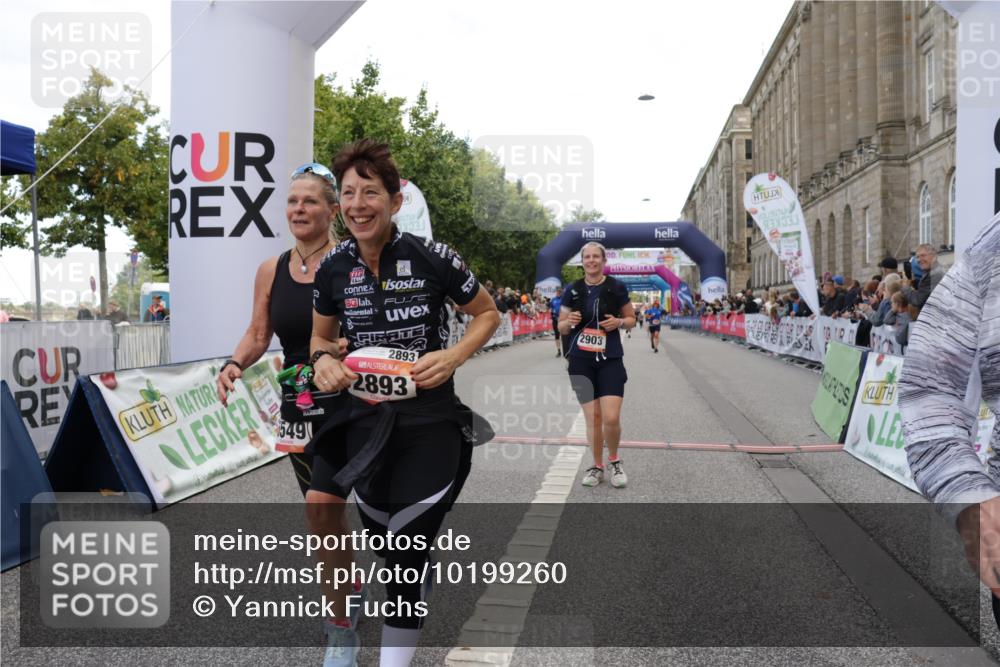 06.09.2026 - CURREX Alsterlauf Yannick Fuchs http://msf.ph/oto/10199260 06.09.2026 10:07:17 Ziel 2187, 2515, 2893, 2903, 4140, 5227, 5549, 5813, 5951, 6214, 8303 meine-sportfotos.de