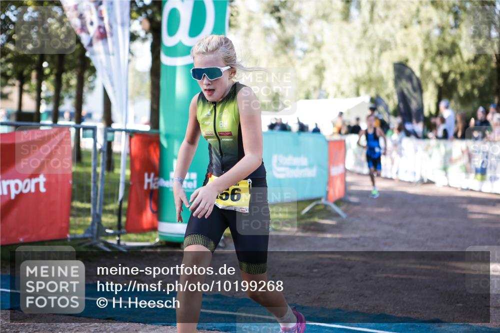 06.09.2026 - 20. Norderstedt Triathlon H.Heesch http://msf.ph/oto/10199268 06.09.2026 09:48:04 Ziel 633, 656, 673 meine-sportfotos.de