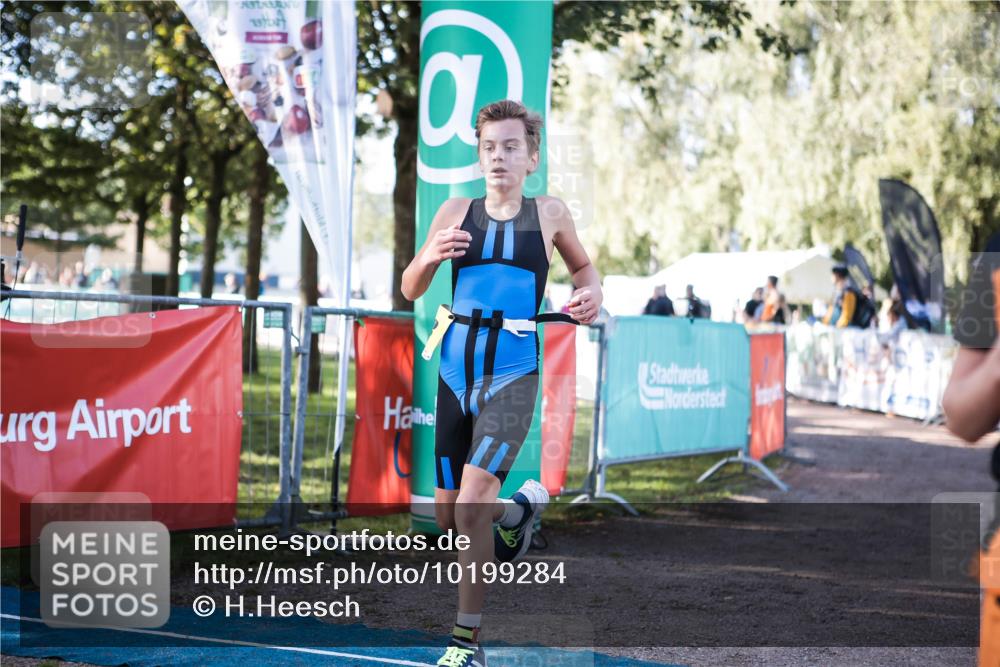 06.09.2026 - 20. Norderstedt Triathlon H.Heesch http://msf.ph/oto/10199284 06.09.2026 09:48:07 Ziel 633, 656, 673 meine-sportfotos.de