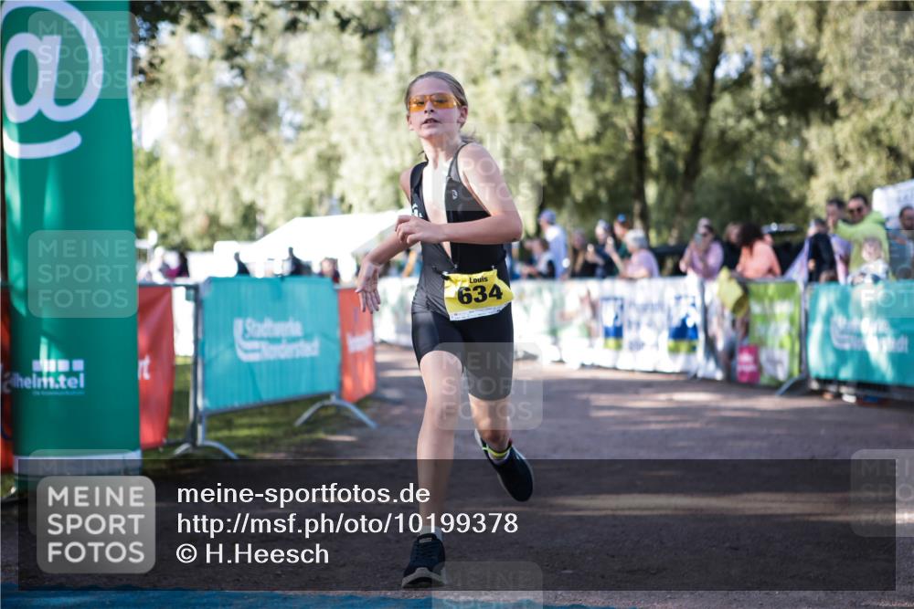 06.09.2026 - 20. Norderstedt Triathlon H.Heesch http://msf.ph/oto/10199378 06.09.2026 09:48:32 Ziel 634, 668, 696, 697 meine-sportfotos.de