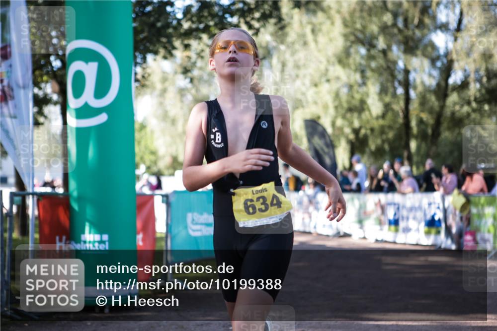 06.09.2026 - 20. Norderstedt Triathlon H.Heesch http://msf.ph/oto/10199388 06.09.2026 09:48:33 Ziel 634, 668, 696 meine-sportfotos.de