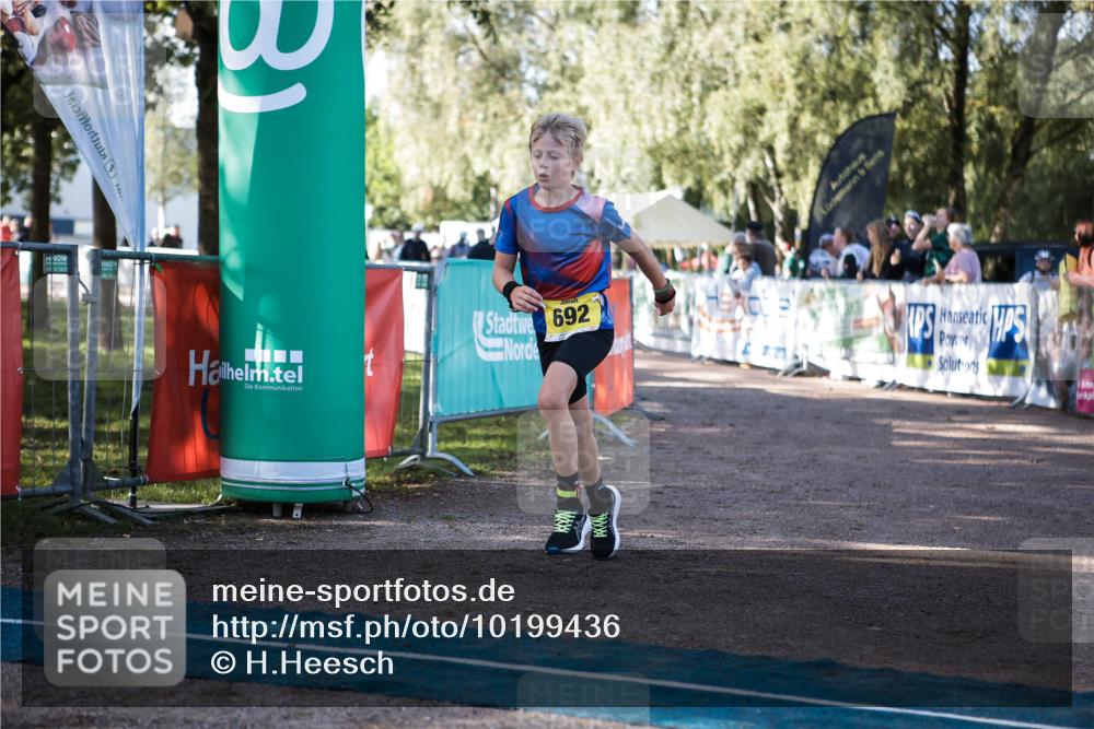 06.09.2026 - 20. Norderstedt Triathlon H.Heesch http://msf.ph/oto/10199436 06.09.2026 09:48:48 Ziel 669, 692 meine-sportfotos.de