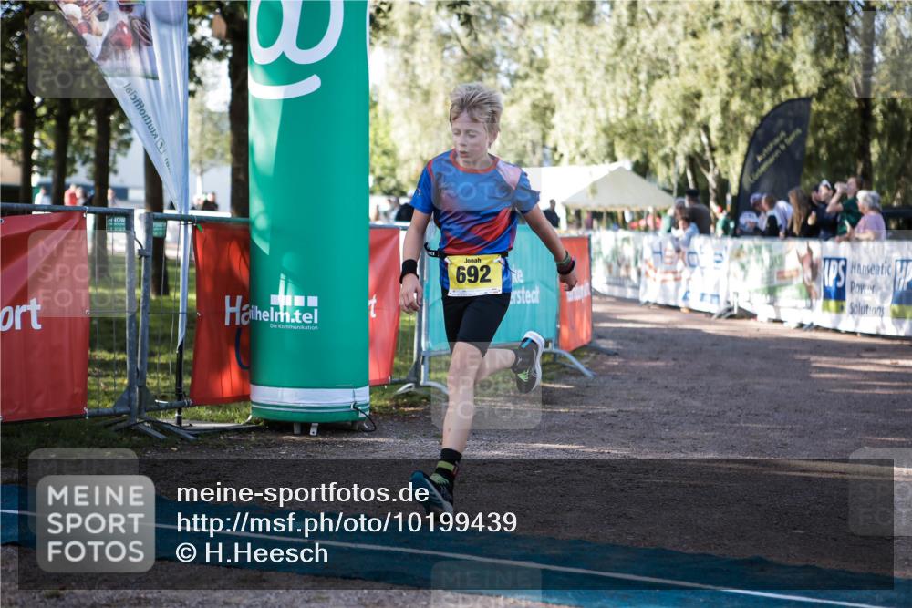 06.09.2026 - 20. Norderstedt Triathlon H.Heesch http://msf.ph/oto/10199439 06.09.2026 09:48:48 Ziel 669, 692 meine-sportfotos.de