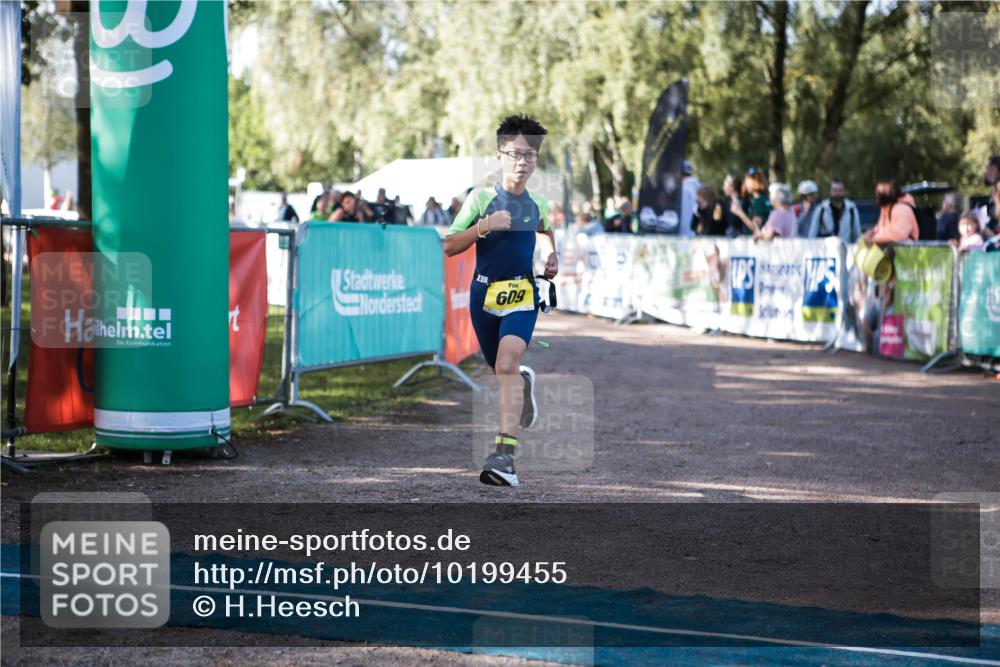 06.09.2026 - 20. Norderstedt Triathlon H.Heesch http://msf.ph/oto/10199455 06.09.2026 09:49:05 Ziel 609, 635, 672 meine-sportfotos.de