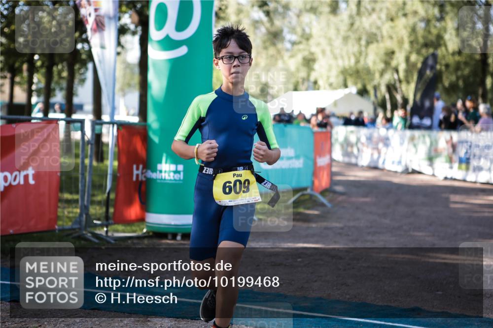 06.09.2026 - 20. Norderstedt Triathlon H.Heesch http://msf.ph/oto/10199468 06.09.2026 09:49:06 Ziel 609, 635, 642, 672 meine-sportfotos.de