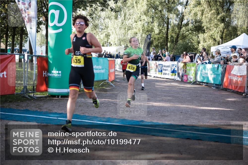 06.09.2026 - 20. Norderstedt Triathlon H.Heesch http://msf.ph/oto/10199477 06.09.2026 09:49:10 Ziel 609, 635, 642, 672, 691 meine-sportfotos.de