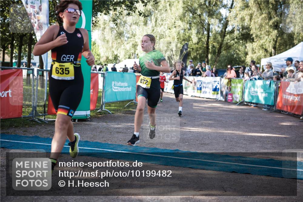 06.09.2026 - 20. Norderstedt Triathlon H.Heesch http://msf.ph/oto/10199482 06.09.2026 09:49:10 Ziel 609, 635, 642, 672, 691 meine-sportfotos.de