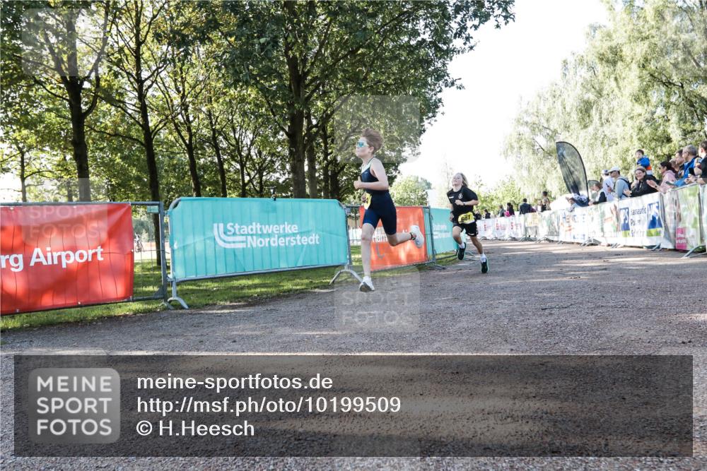 06.09.2026 - 20. Norderstedt Triathlon H.Heesch http://msf.ph/oto/10199509 06.09.2026 09:46:47 Ziel 607, 637, 649, 661, 678, 685, 693, 694 meine-sportfotos.de