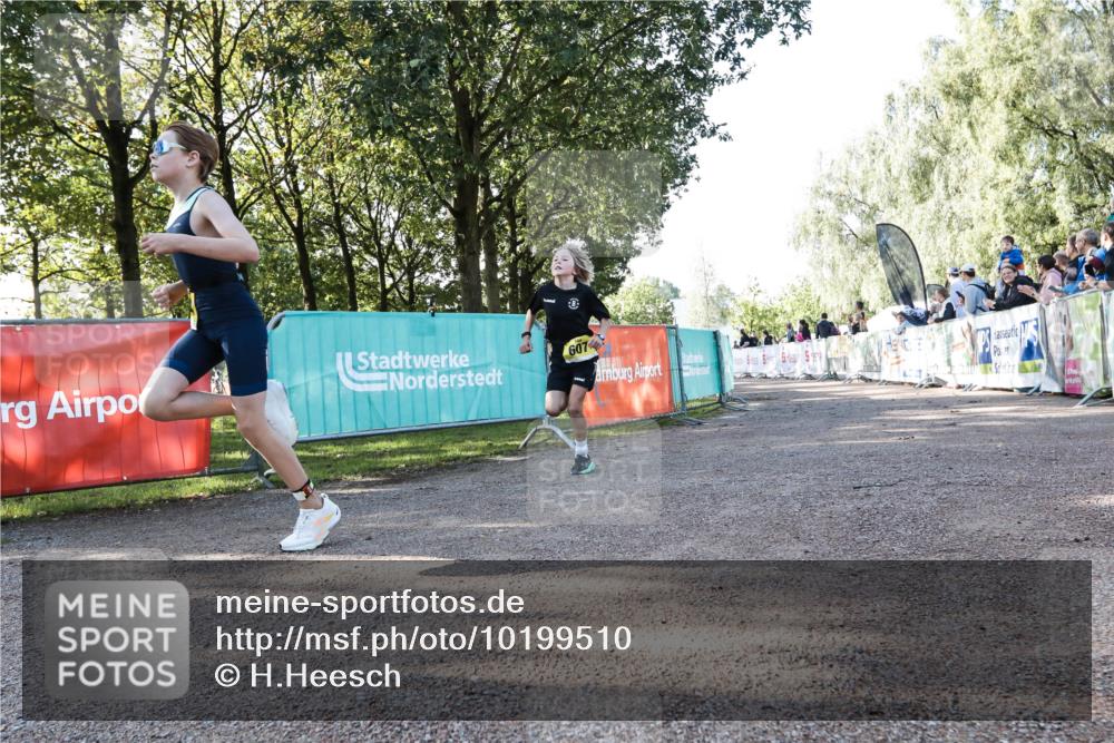 06.09.2026 - 20. Norderstedt Triathlon H.Heesch http://msf.ph/oto/10199510 06.09.2026 09:46:48 Ziel 607, 661, 676, 678, 685, 693, 694 meine-sportfotos.de