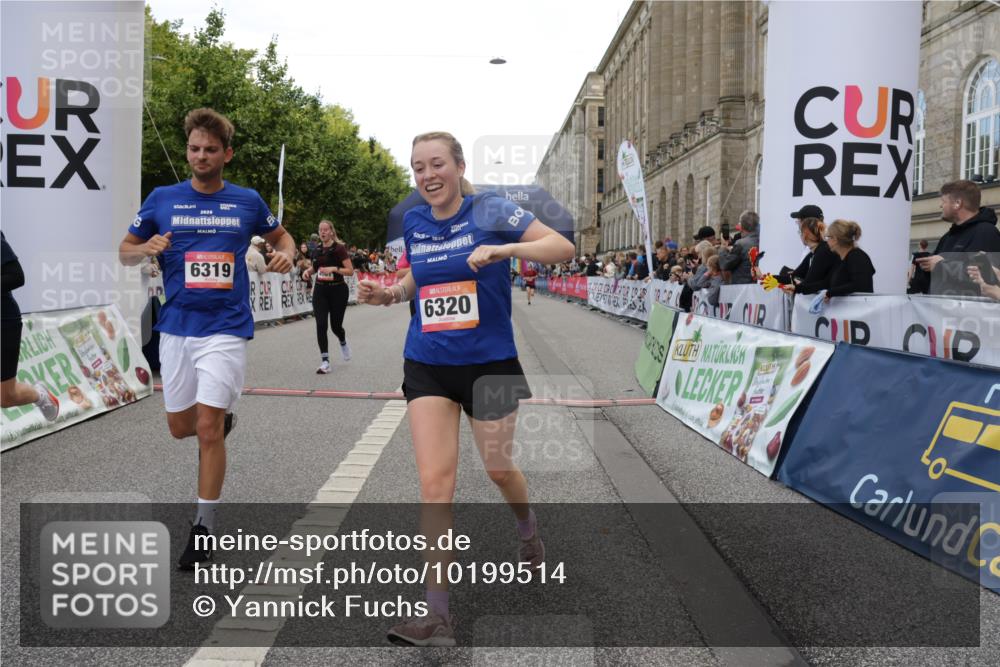 06.09.2026 - CURREX Alsterlauf Yannick Fuchs http://msf.ph/oto/10199514 06.09.2026 10:07:27 Ziel 2515, 2883, 3566, 3927, 4901, 5227, 5396, 6265, 6319, 6320, 6368 meine-sportfotos.de