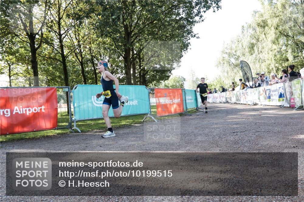 06.09.2026 - 20. Norderstedt Triathlon H.Heesch http://msf.ph/oto/10199515 06.09.2026 09:47:32 Ziel 629, 698 meine-sportfotos.de