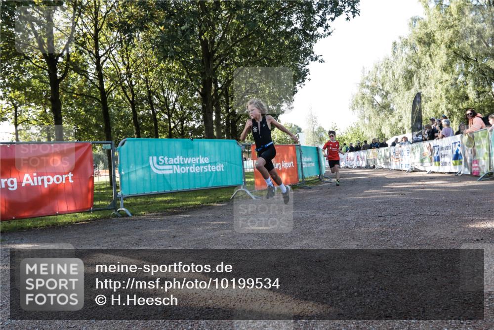 06.09.2026 - 20. Norderstedt Triathlon H.Heesch http://msf.ph/oto/10199534 06.09.2026 09:49:10 Ziel 609, 635, 642, 672, 691 meine-sportfotos.de