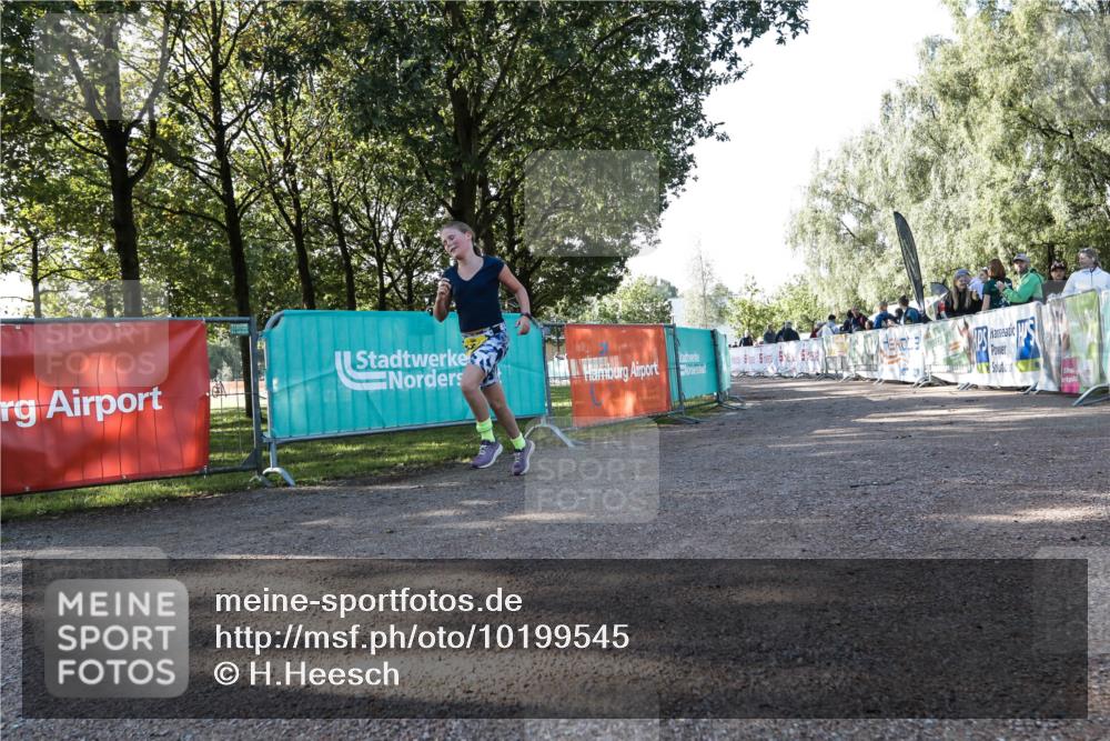 06.09.2026 - 20. Norderstedt Triathlon H.Heesch http://msf.ph/oto/10199545 06.09.2026 09:51:09 Ziel 632 meine-sportfotos.de