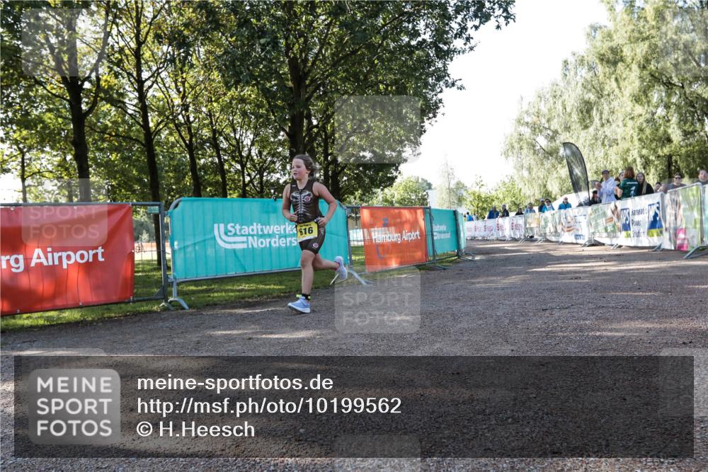 06.09.2026 - 20. Norderstedt Triathlon H.Heesch http://msf.ph/oto/10199562 06.09.2026 09:55:21 Ziel 616 meine-sportfotos.de
