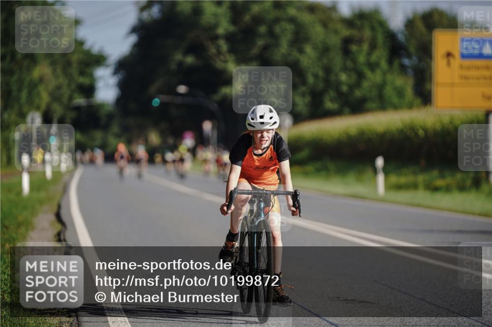 06.09.2026 - 20. Norderstedt Triathlon Michael Burmester http://msf.ph/oto/10199872 06.09.2026 09:37:15 Radfahren 651, 665 meine-sportfotos.de