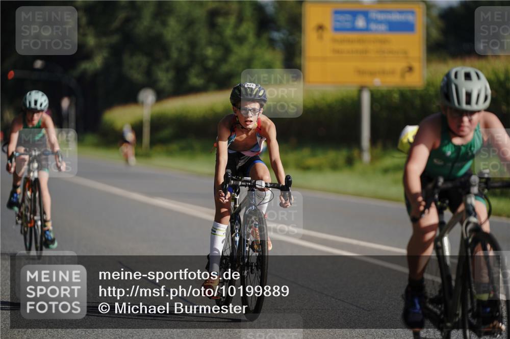 06.09.2026 - 20. Norderstedt Triathlon Michael Burmester http://msf.ph/oto/10199889 06.09.2026 09:37:42 Radfahren 621, 638, 655, 657 meine-sportfotos.de