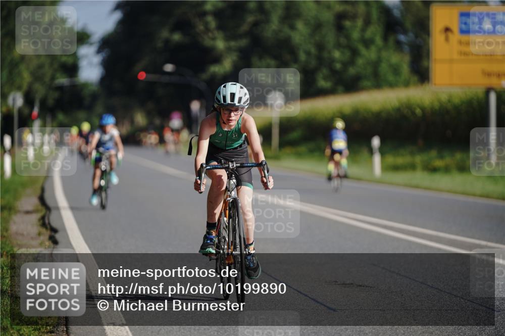 06.09.2026 - 20. Norderstedt Triathlon Michael Burmester http://msf.ph/oto/10199890 06.09.2026 09:37:43 Radfahren 621, 638, 655, 657 meine-sportfotos.de