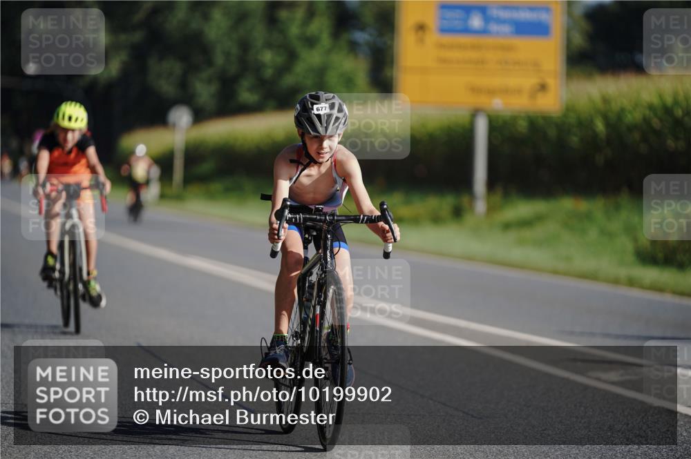 06.09.2026 - 20. Norderstedt Triathlon Michael Burmester http://msf.ph/oto/10199902 06.09.2026 09:37:56 Radfahren 631, 661, 676, 677 meine-sportfotos.de