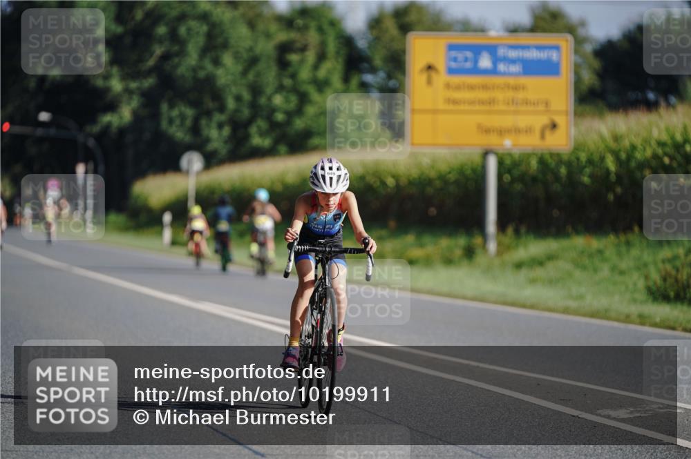 06.09.2026 - 20. Norderstedt Triathlon Michael Burmester http://msf.ph/oto/10199911 06.09.2026 09:38:05 Radfahren 649, 661, 685 meine-sportfotos.de