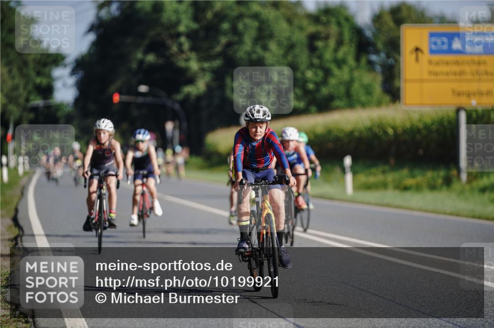 06.09.2026 - 20. Norderstedt Triathlon Michael Burmester http://msf.ph/oto/10199921 06.09.2026 09:38:15 Radfahren 606, 627, 643, 678, 693, 694 meine-sportfotos.de