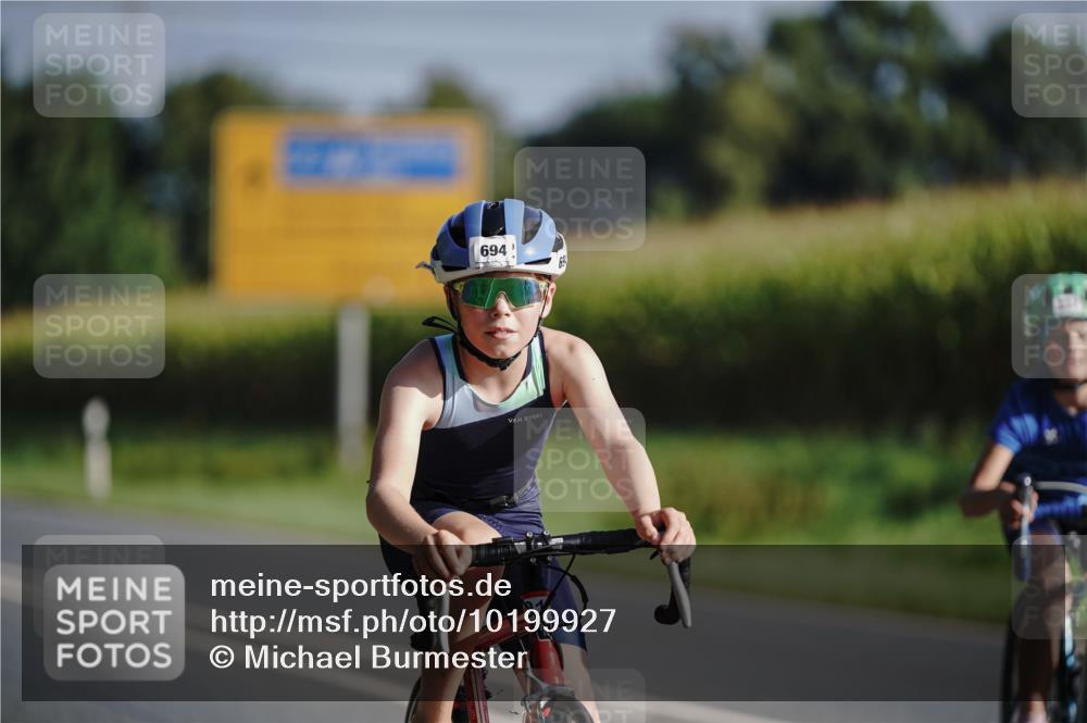 06.09.2026 - 20. Norderstedt Triathlon Michael Burmester http://msf.ph/oto/10199927 06.09.2026 09:38:18 Radfahren 606, 627, 629, 643, 675, 678, 694, 696 meine-sportfotos.de
