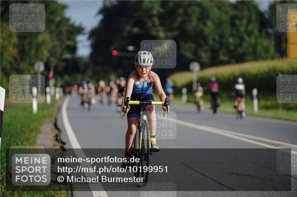 06.09.2026 - 20. Norderstedt Triathlon Michael Burmester http://msf.ph/oto/10199951 06.09.2026 09:38:55 Radfahren 611, 656, 673, 697 meine-sportfotos.de