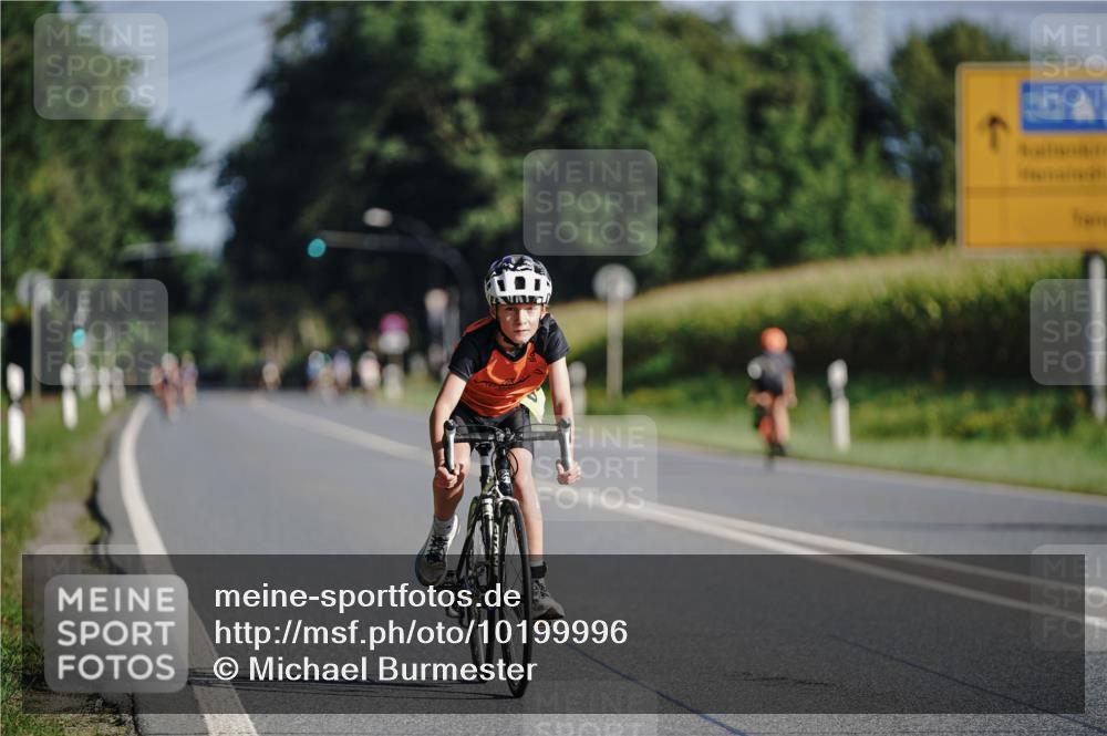 06.09.2026 - 20. Norderstedt Triathlon Michael Burmester http://msf.ph/oto/10199996 06.09.2026 09:39:36 Radfahren 659, 663 meine-sportfotos.de