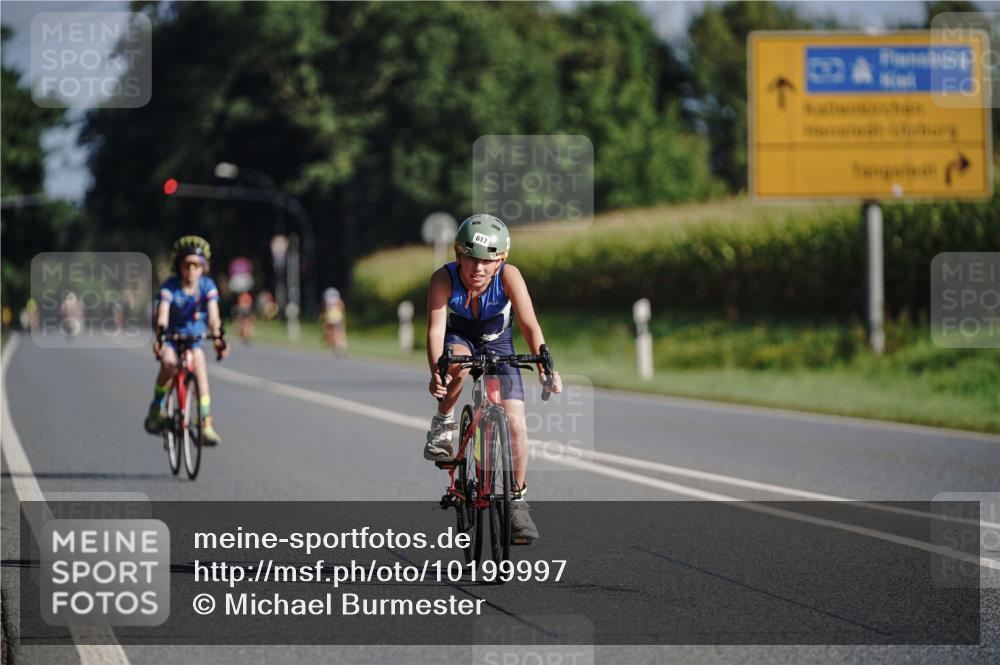 06.09.2026 - 20. Norderstedt Triathlon Michael Burmester http://msf.ph/oto/10199997 06.09.2026 09:39:51 Radfahren 617, 670 meine-sportfotos.de