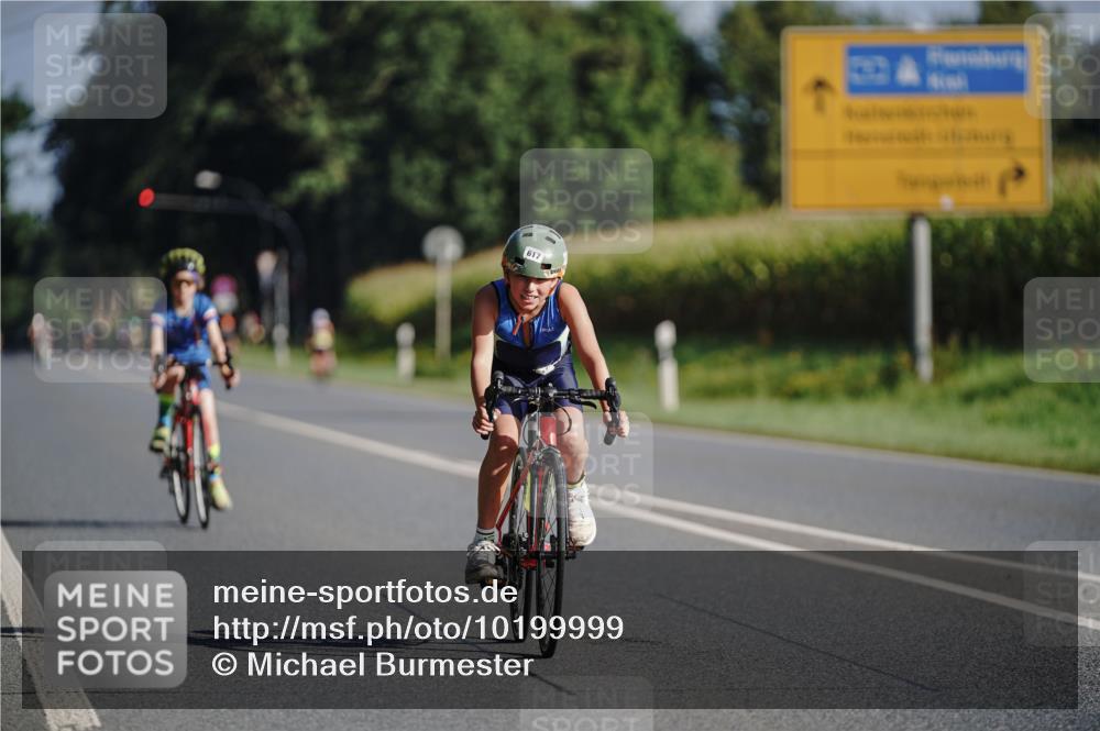 06.09.2026 - 20. Norderstedt Triathlon Michael Burmester http://msf.ph/oto/10199999 06.09.2026 09:39:51 Radfahren 617, 670 meine-sportfotos.de