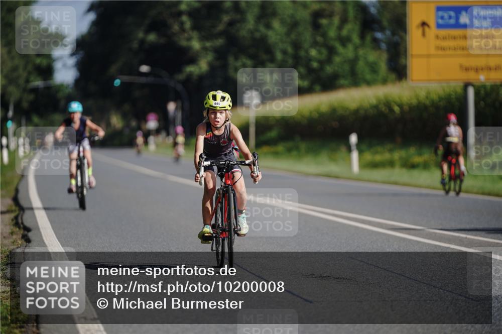 06.09.2026 - 20. Norderstedt Triathlon Michael Burmester http://msf.ph/oto/10200008 06.09.2026 09:40:27 Radfahren 632, 645 meine-sportfotos.de