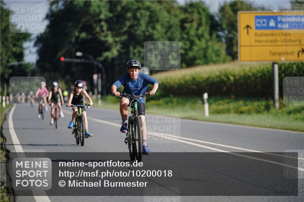 06.09.2026 - 20. Norderstedt Triathlon Michael Burmester http://msf.ph/oto/10200018 06.09.2026 09:41:06 Radfahren 608, 619, 620, 641, 680 meine-sportfotos.de