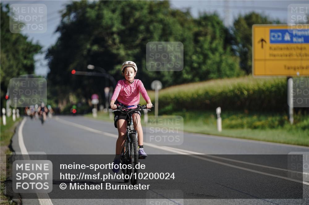 06.09.2026 - 20. Norderstedt Triathlon Michael Burmester http://msf.ph/oto/10200024 06.09.2026 09:41:14 Radfahren 620, 666 meine-sportfotos.de