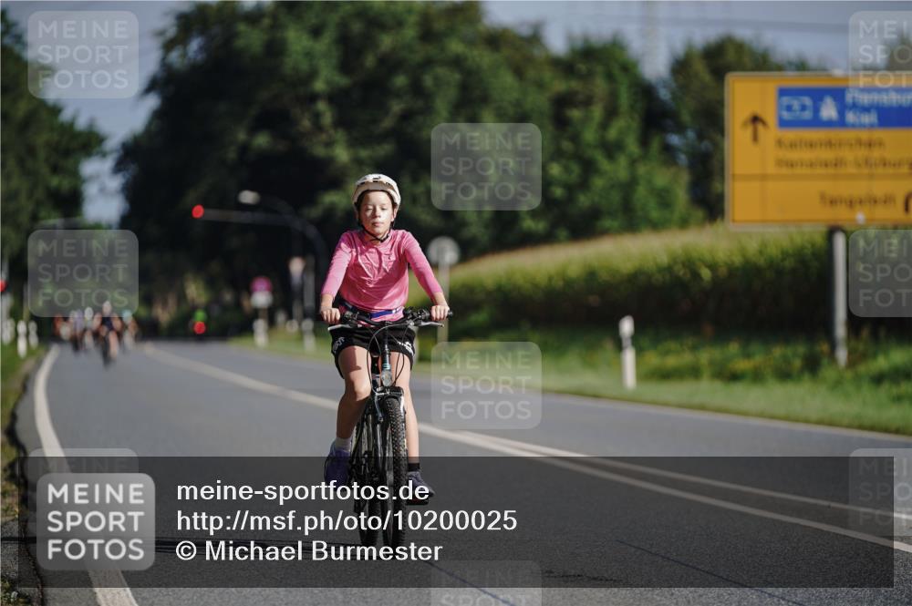 06.09.2026 - 20. Norderstedt Triathlon Michael Burmester http://msf.ph/oto/10200025 06.09.2026 09:41:14 Radfahren 620, 666 meine-sportfotos.de