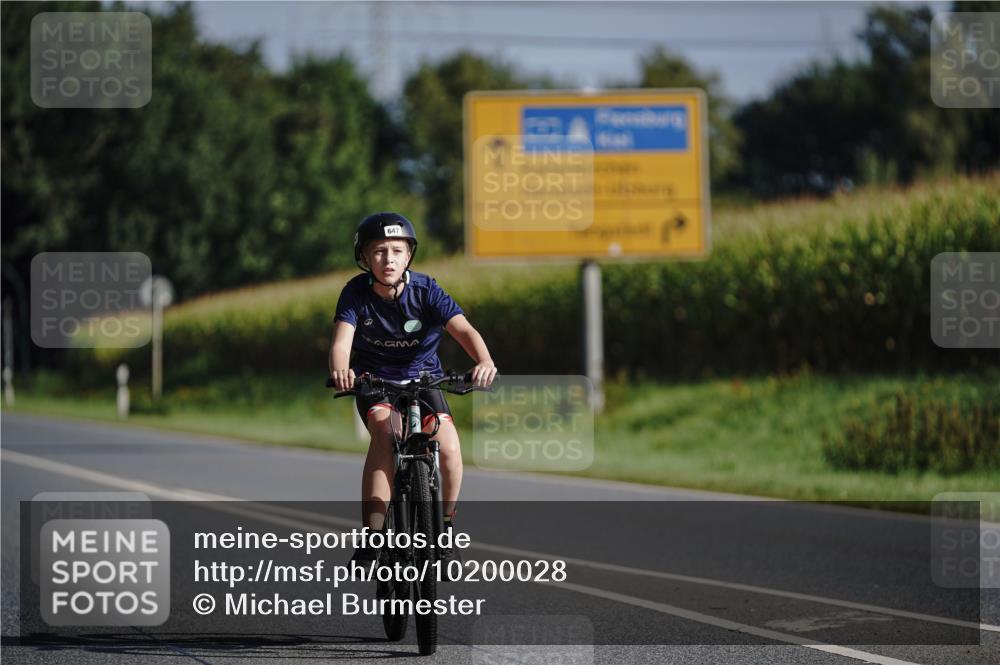 06.09.2026 - 20. Norderstedt Triathlon Michael Burmester http://msf.ph/oto/10200028 06.09.2026 09:41:30 Radfahren 625, 647 meine-sportfotos.de
