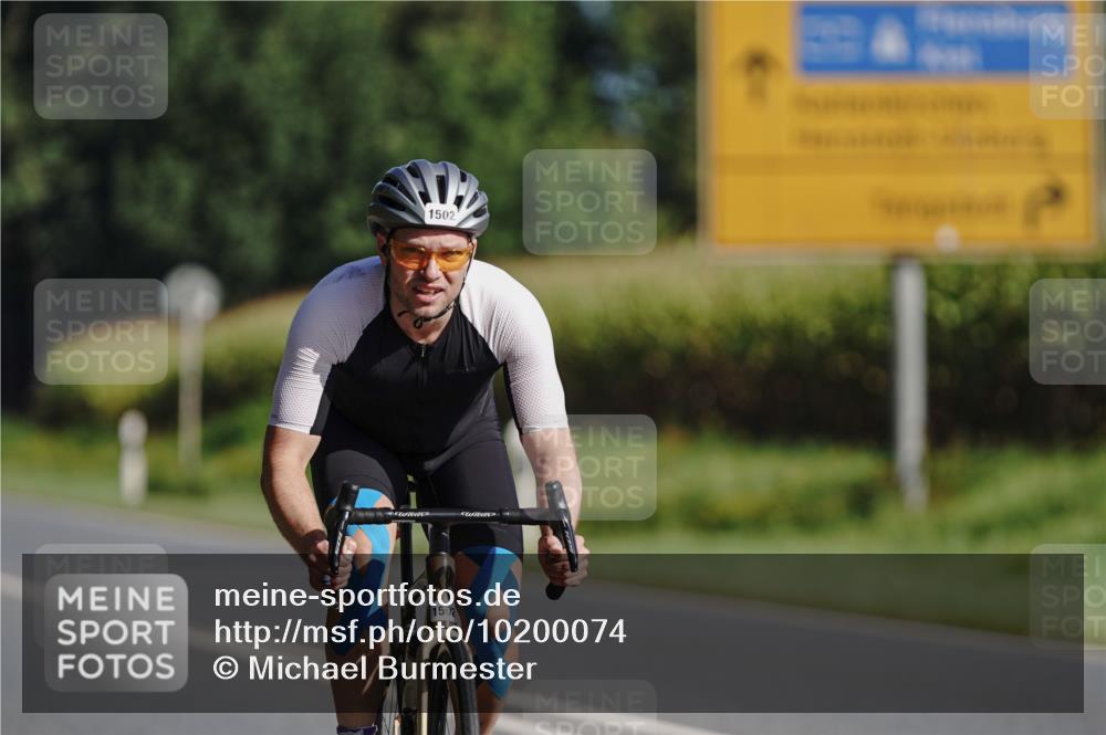 06.09.2026 - 20. Norderstedt Triathlon Michael Burmester http://msf.ph/oto/10200074 06.09.2026 10:26:15 Radfahren 1502 meine-sportfotos.de