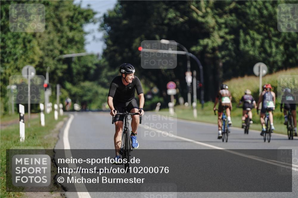 06.09.2026 - 20. Norderstedt Triathlon Michael Burmester http://msf.ph/oto/10200076 06.09.2026 10:26:48 Radfahren 1234 meine-sportfotos.de