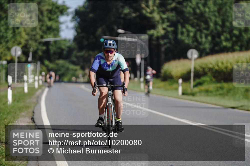 06.09.2026 - 20. Norderstedt Triathlon Michael Burmester http://msf.ph/oto/10200080 06.09.2026 10:27:15 Radfahren 1493, 1498 meine-sportfotos.de