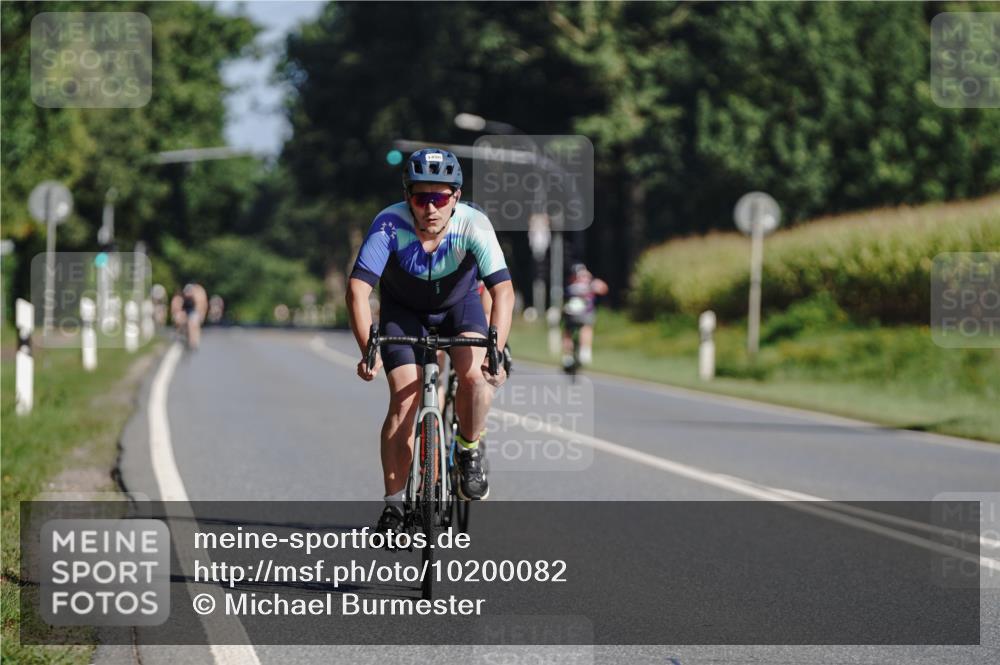 06.09.2026 - 20. Norderstedt Triathlon Michael Burmester http://msf.ph/oto/10200082 06.09.2026 10:27:15 Radfahren 1493, 1498 meine-sportfotos.de