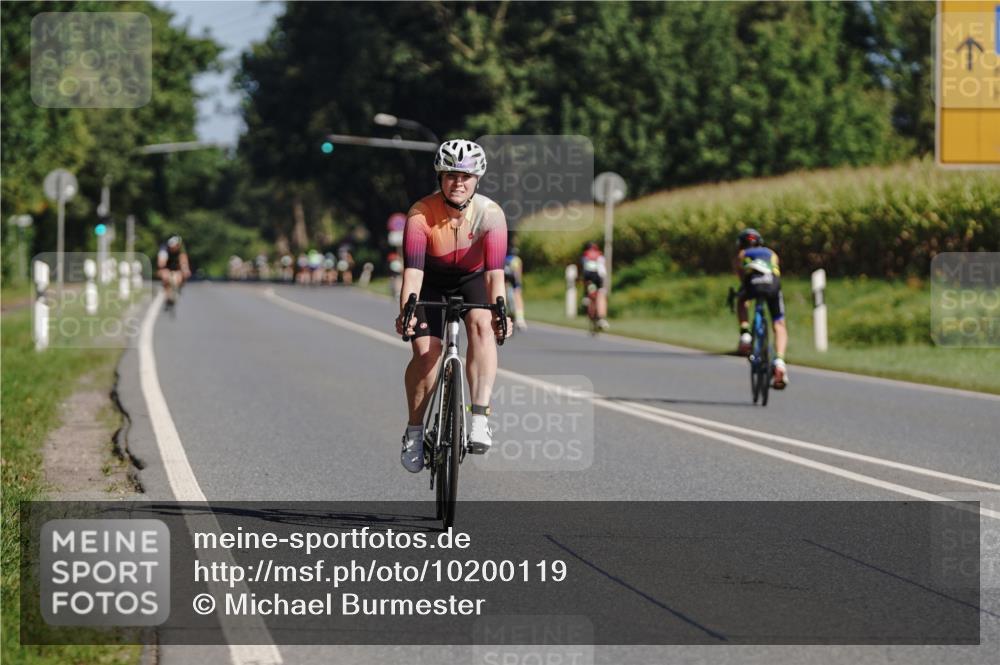 06.09.2026 - 20. Norderstedt Triathlon Michael Burmester http://msf.ph/oto/10200119 06.09.2026 10:29:16 Radfahren 1197 meine-sportfotos.de
